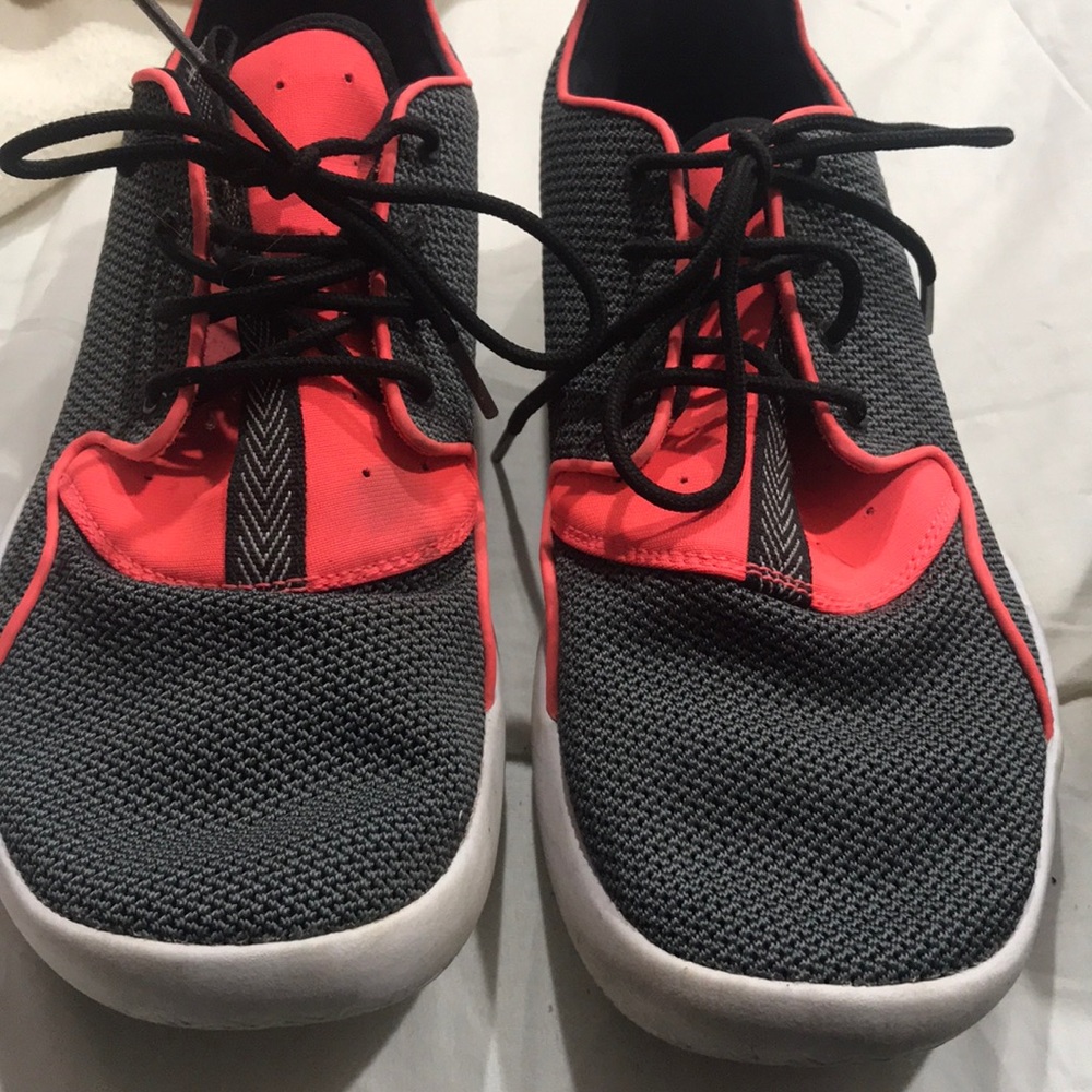 Jordan Eclipse - image 1